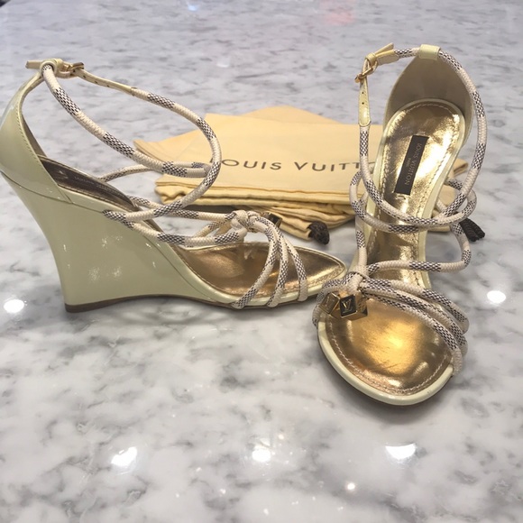Louis Vuitton Shoes - Louis Vuitton Sandals.